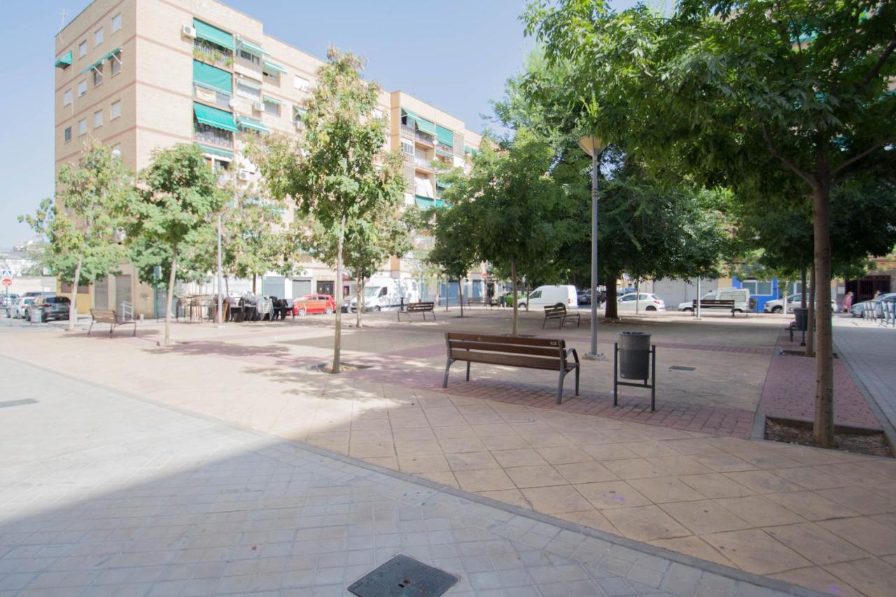 Piso Estadio De Los Carmenes Granada Eksteriør billede